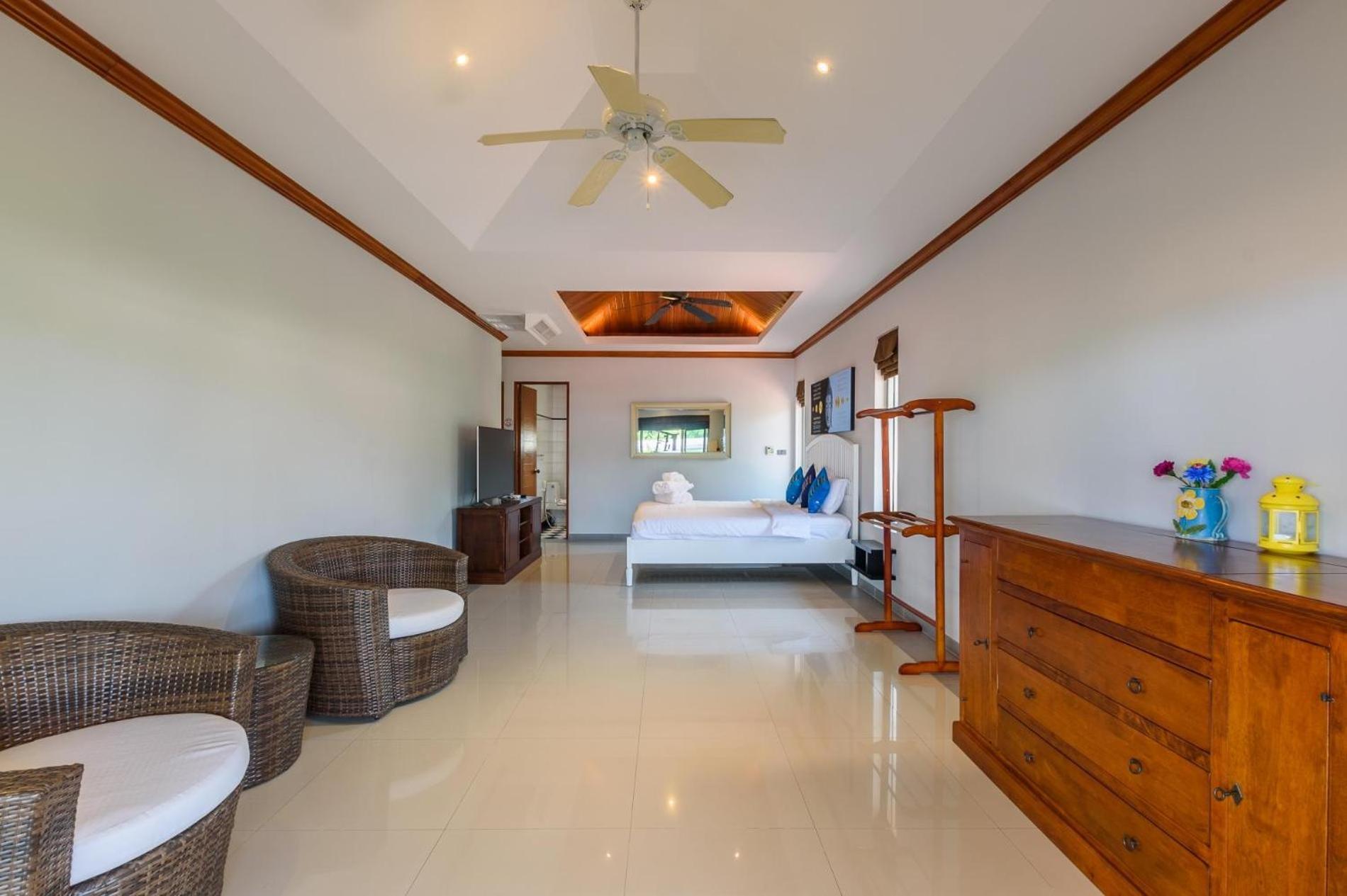 Amber Pool Villa Naiharn Rawai Екстериор снимка