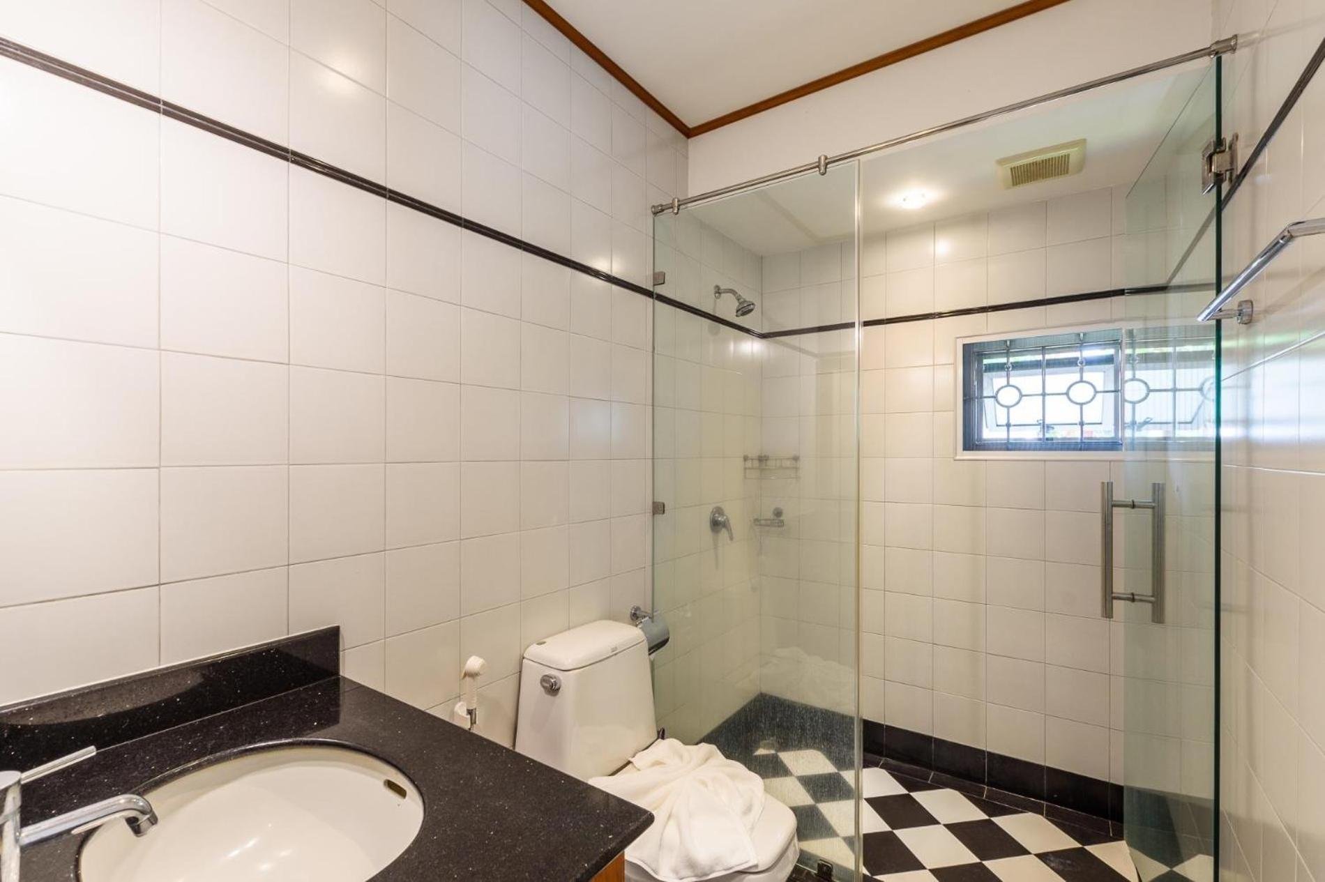 Amber Pool Villa Naiharn Rawai Екстериор снимка