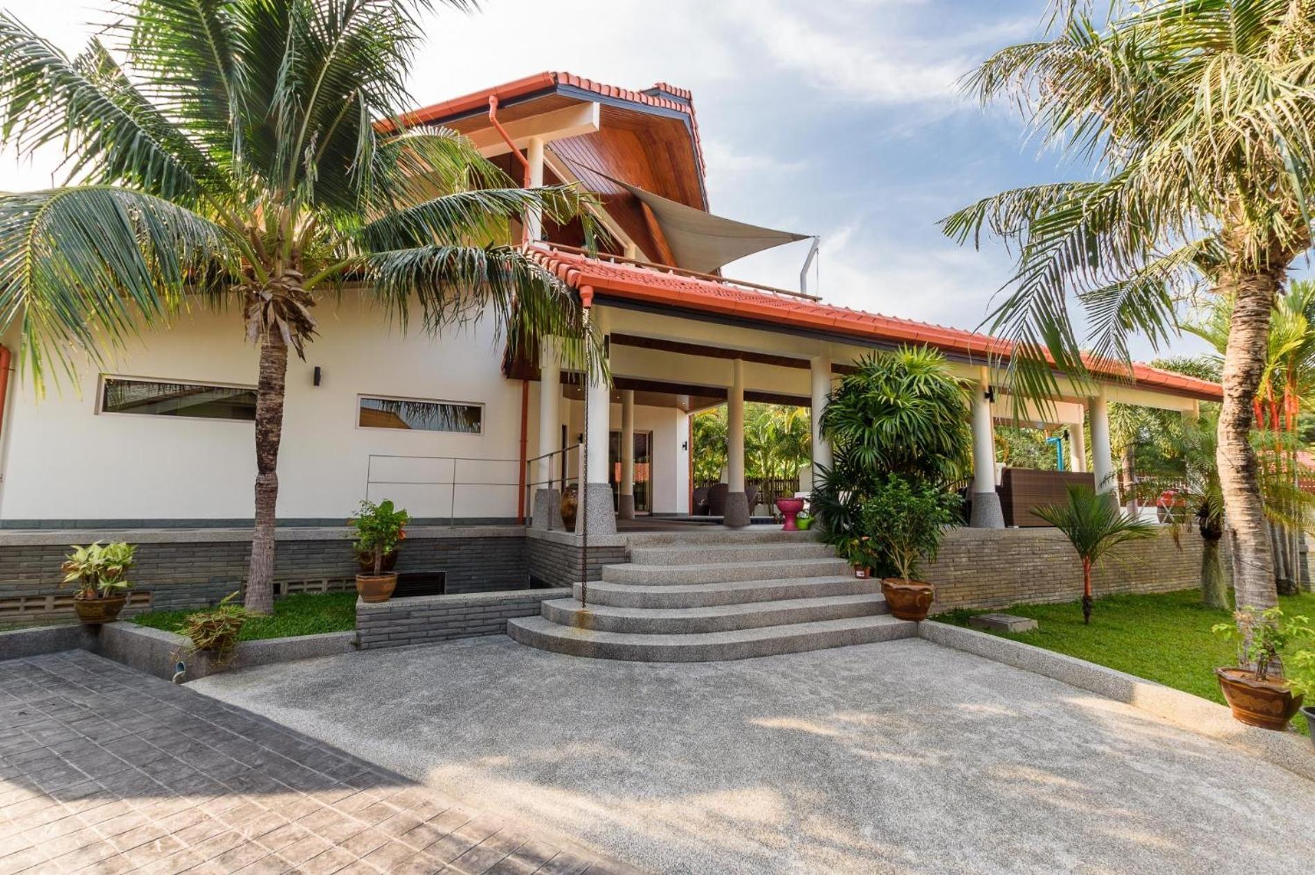 Amber Pool Villa Naiharn Rawai Екстериор снимка