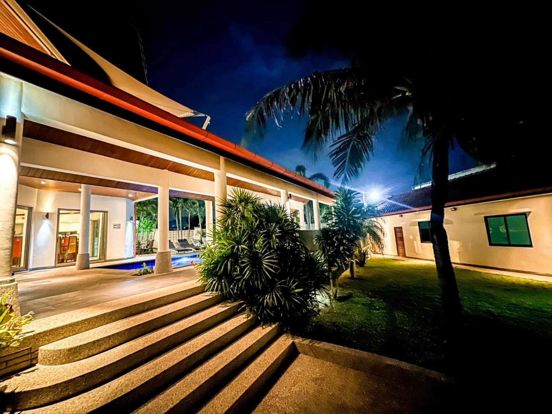 Amber Pool Villa Naiharn Rawai Екстериор снимка